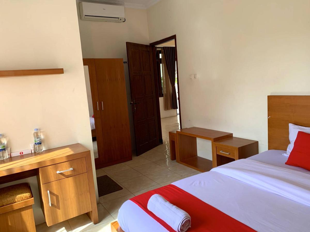Hotel De Gadri Ndalem Bantul Esterno foto