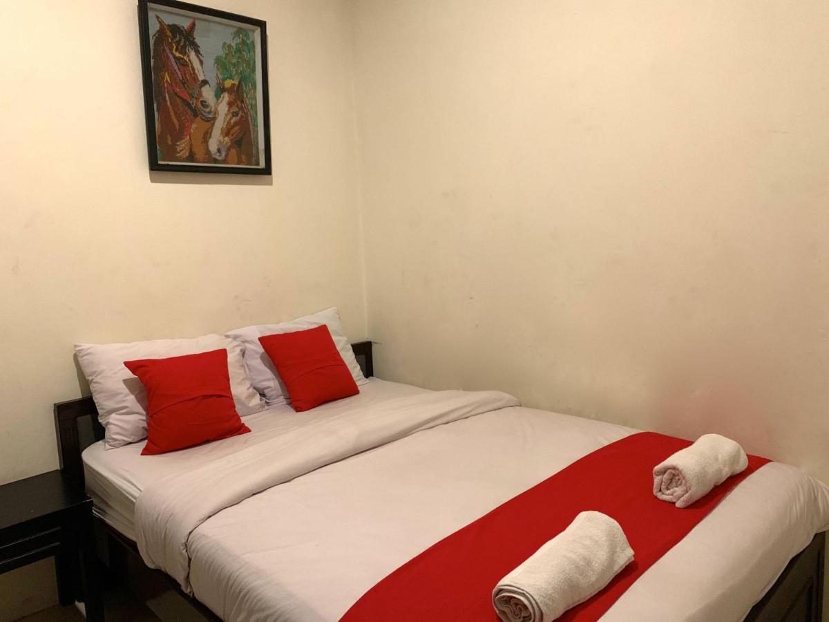 Hotel De Gadri Ndalem Bantul Esterno foto