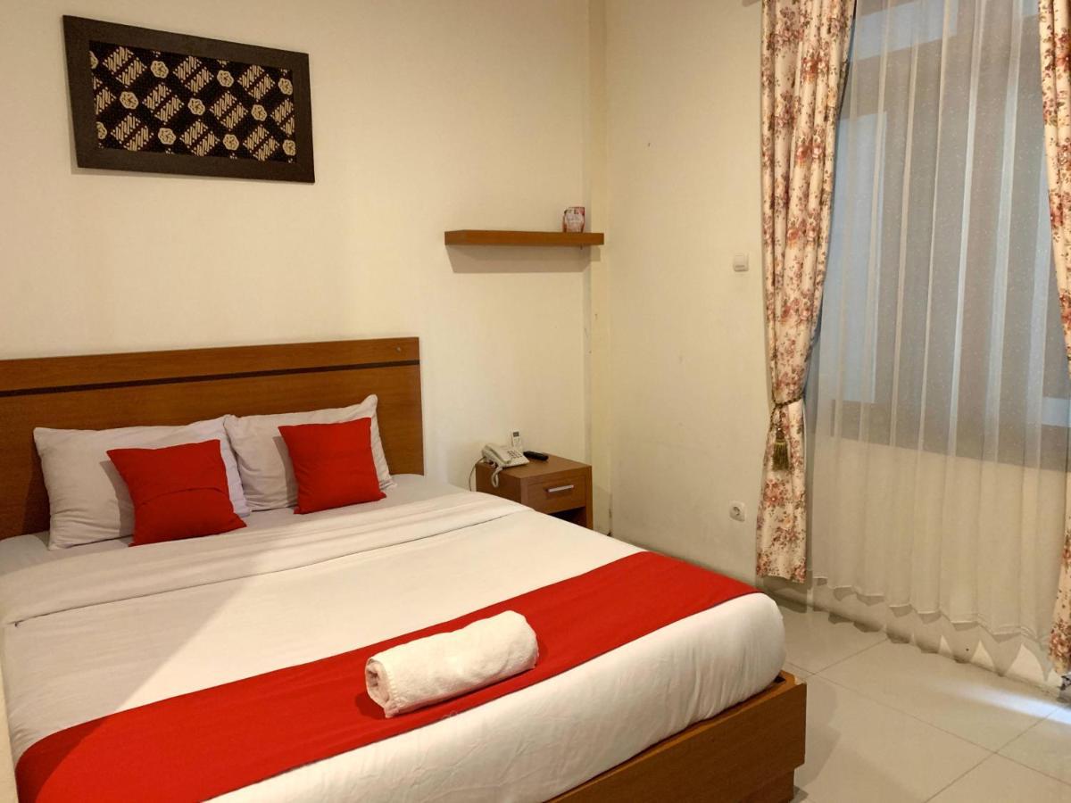 Hotel De Gadri Ndalem Bantul Esterno foto
